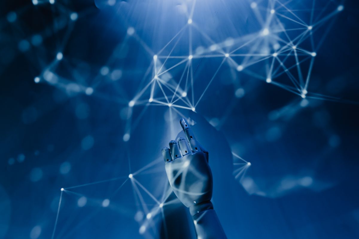 Global shipment tracking network